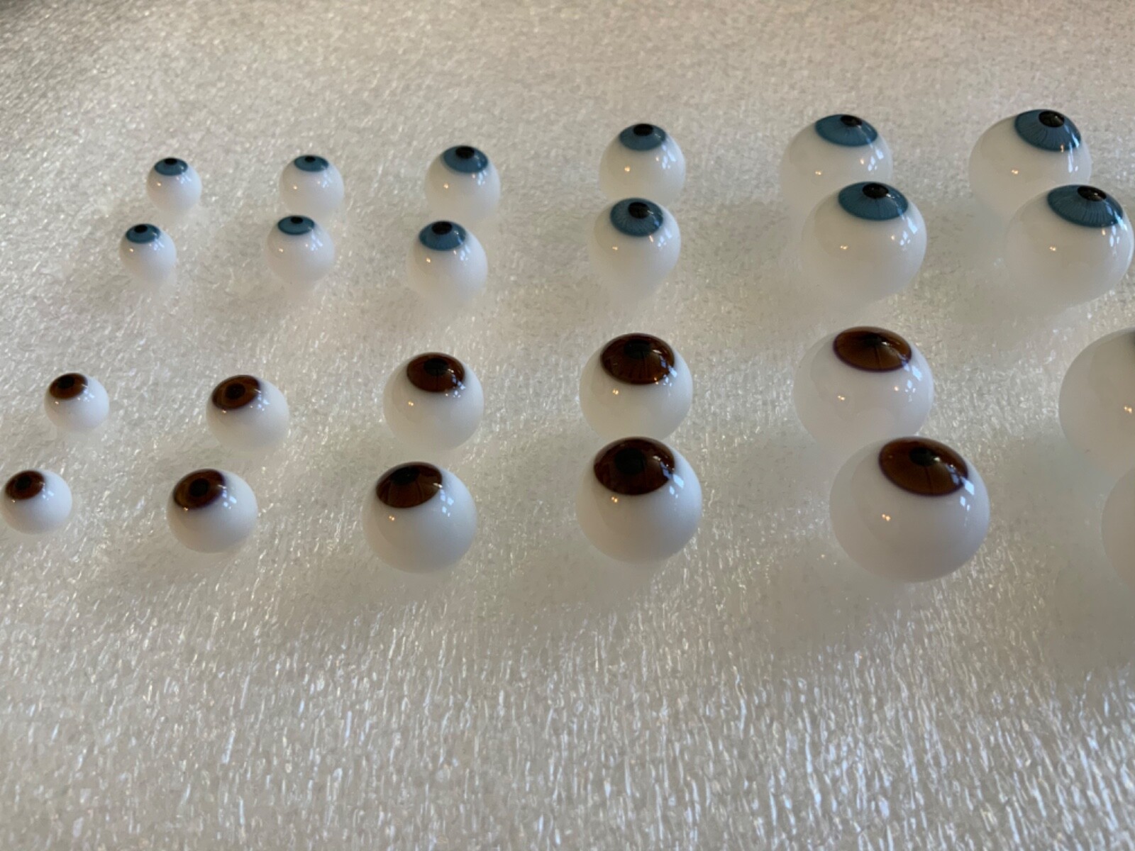 GLASS DOLL EYES, 8mm – 20mm, BLUE AND BROWN, MADE IN GERMANY