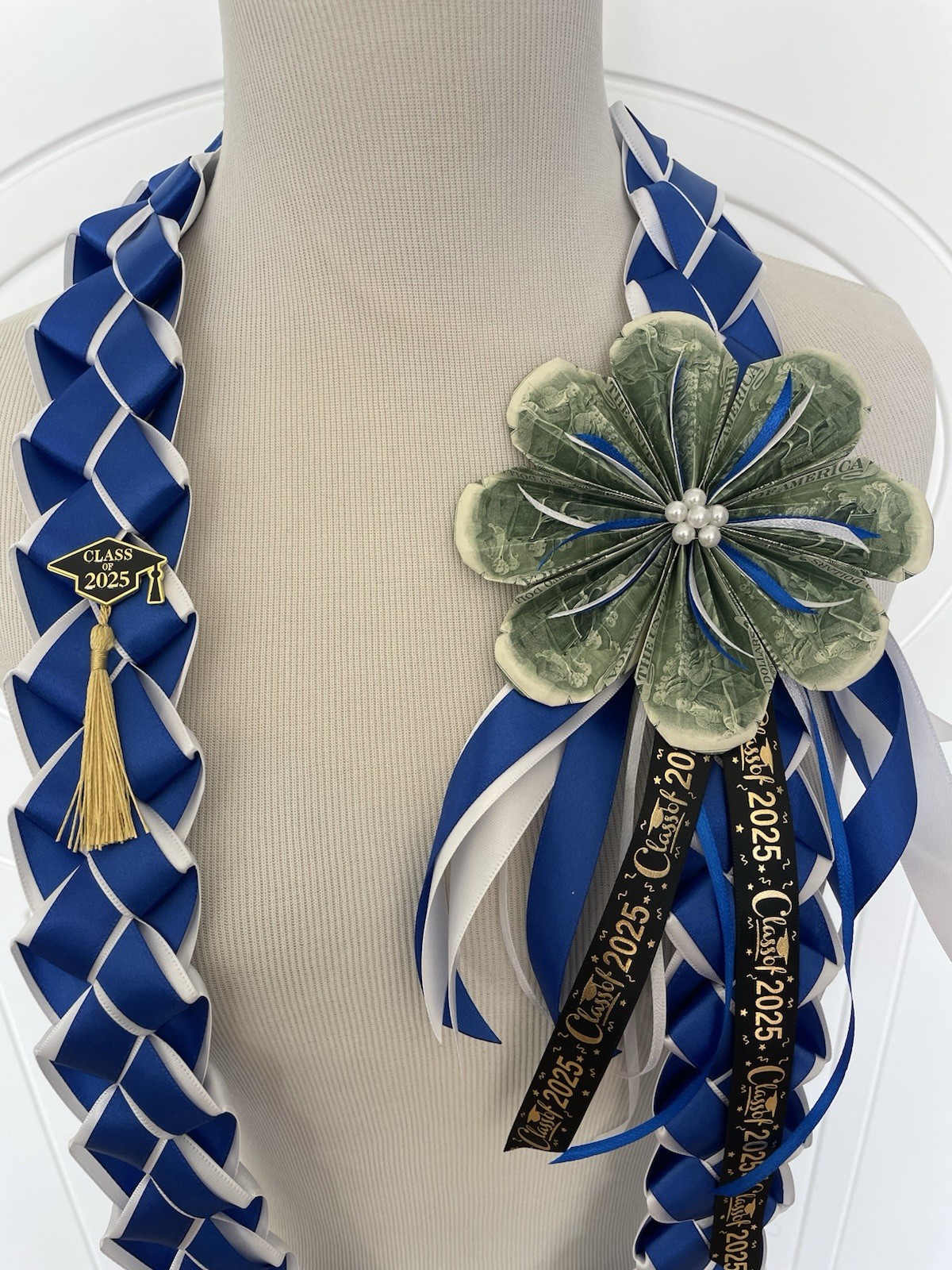 Class Of 2025 PIN AVAILABLE Hawaii Money Lei-Graduation. $8 cash Back value!