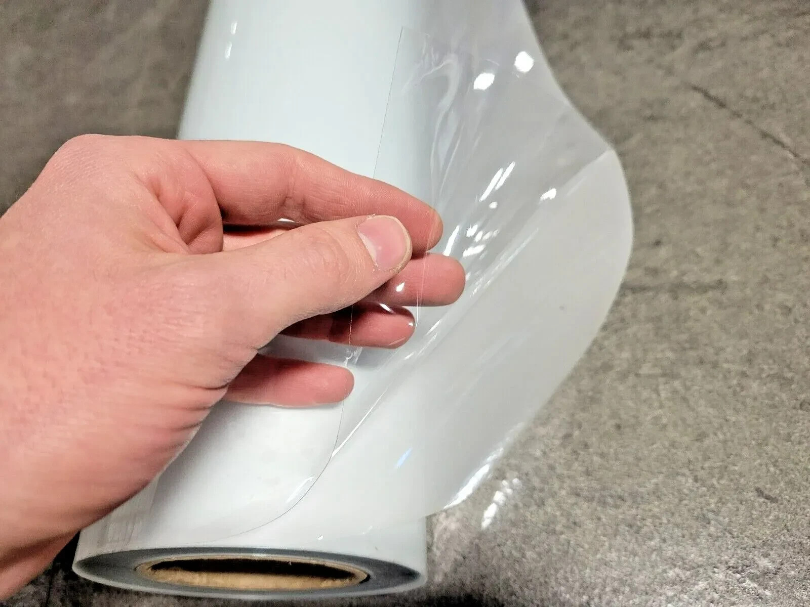 3.0mil Optically-Clear Gloss Printable Vinyl Easy-Peel Removable Adhesive