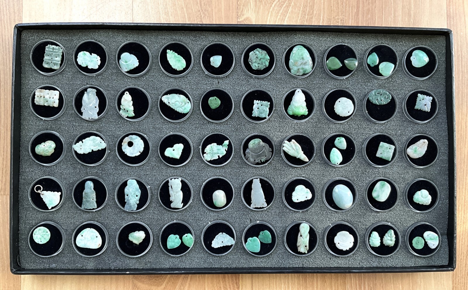 Fashion Jewelry, Jade Gemstone Pendants, 50 pieces lot, varies size and shape