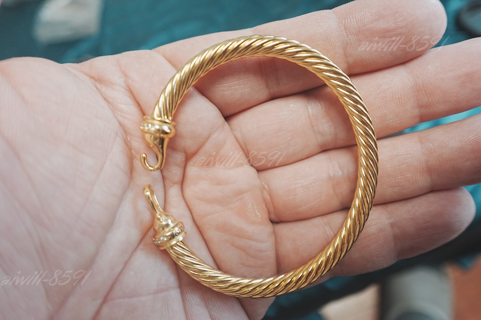NewDAV1DYurrman18K&Gold&twisted cable Diamond.bracelet