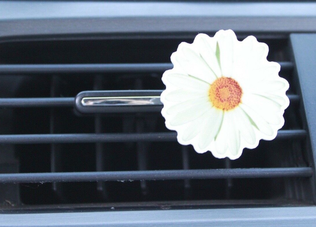 Daisy Air Vent Clip Essential Oils Diffuser Mask Holder Flower Good Vibes Hippie