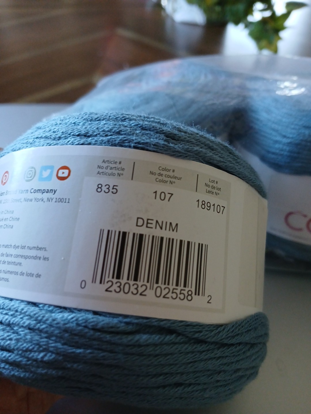 4 Lion Brand COBOO Yarn Cotton/Rayon Denim Blue 835-107 2.32 Yards