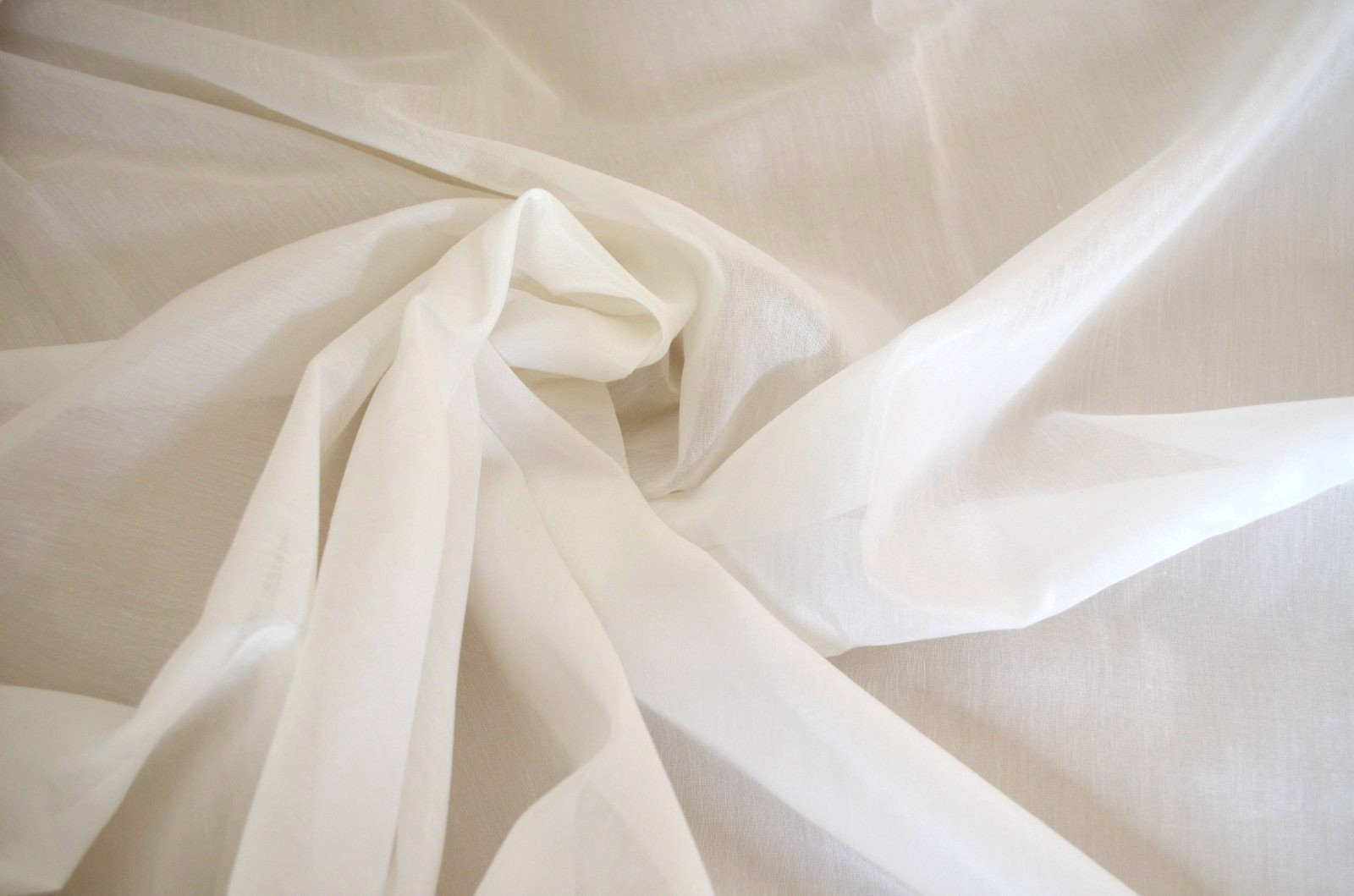 Off White Ivory Silk & Cotton Thin Lining Fabric Shirting Dress BTY 44″ W