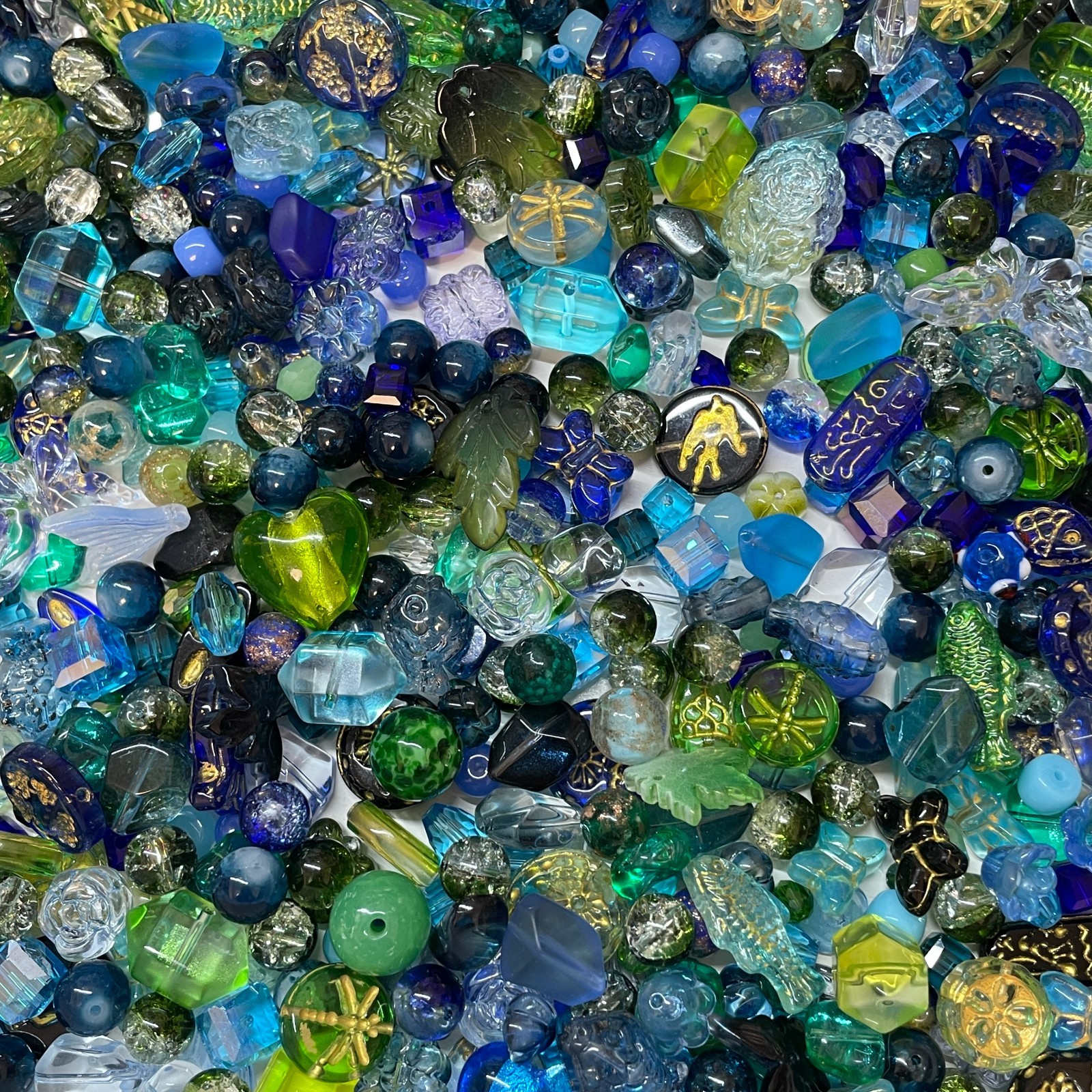 100g Glass beads lot jewelry making mix variety bead supplies Read Description