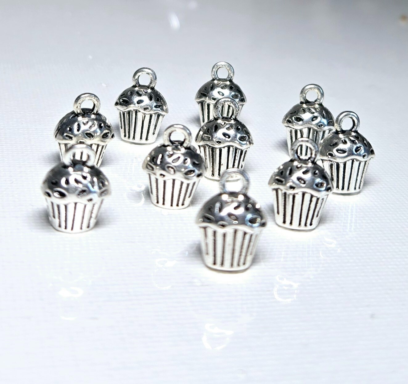 Cupcake Charm Sweet Desert Charms Bulk DIY Jewelry Finding 20 pcs 10 x10 mm