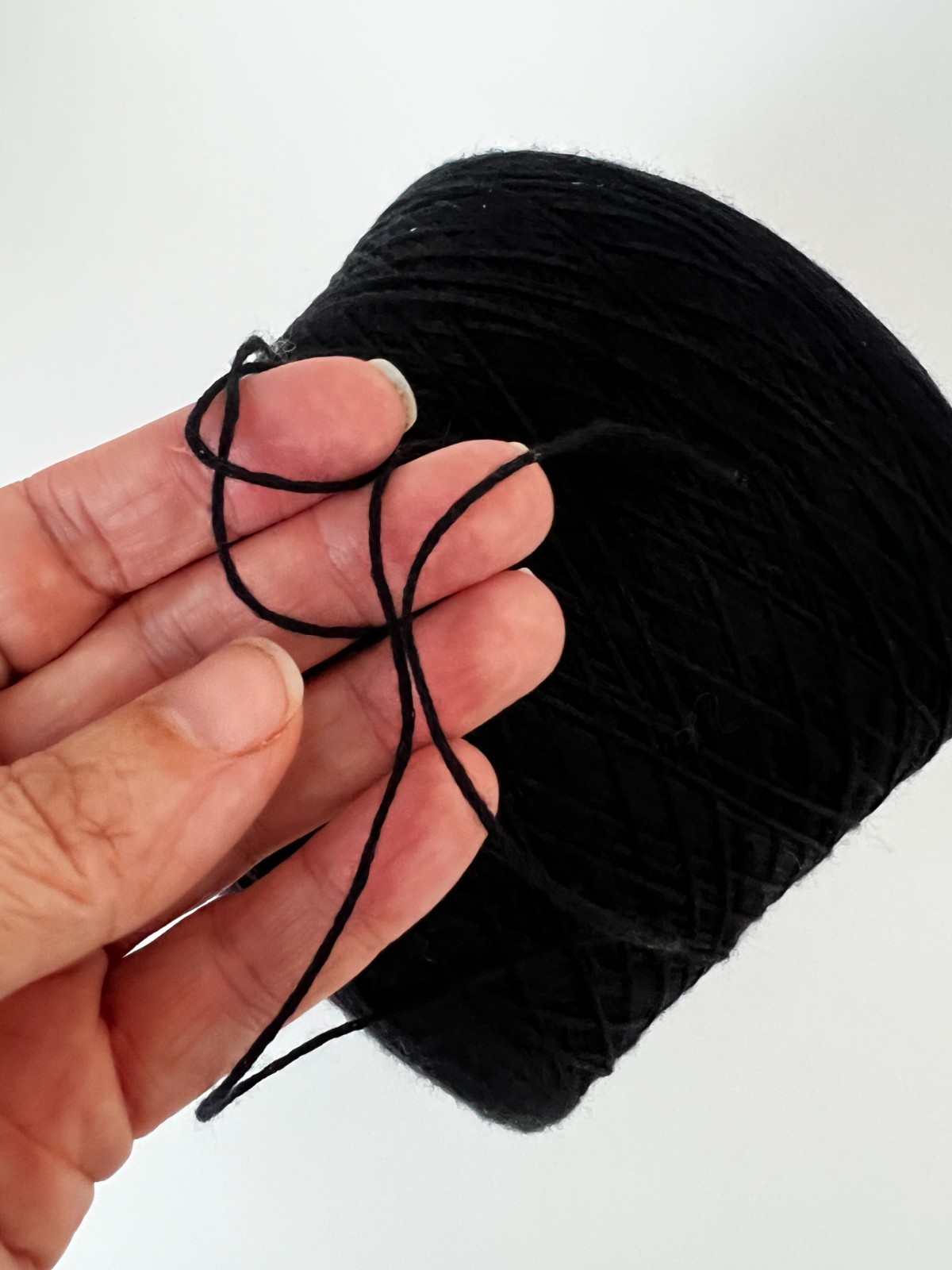100g/3.5oz Cashmere blend fine yarn Loro Piana 380m/100g (415yrd/3.52oz )