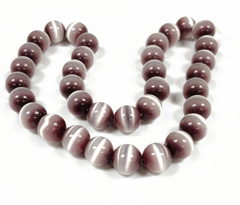 30 Cat’s Eye Fiber Optic Glass Light Amethyst 12mm. Smooth Round Beads 2621