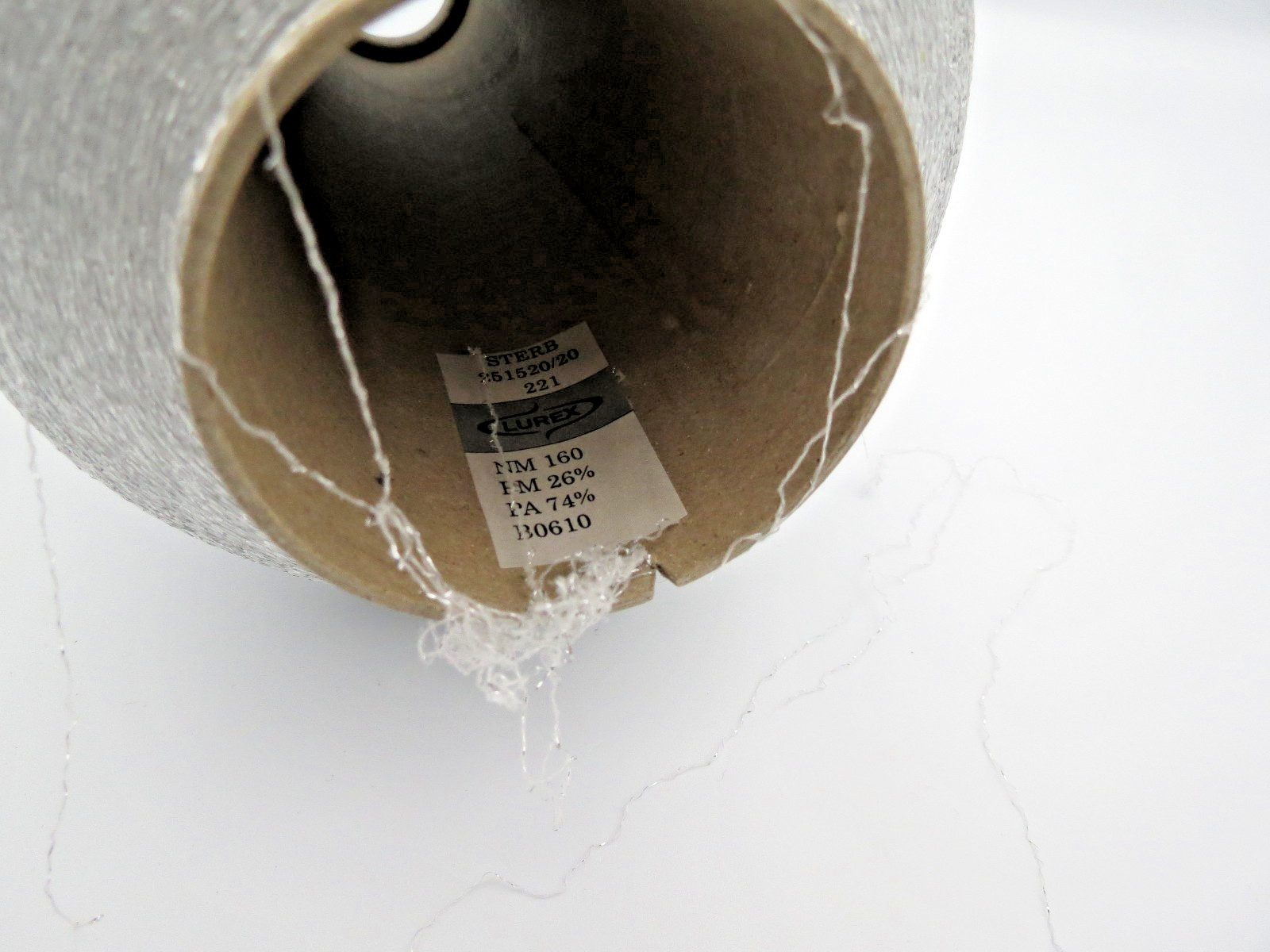 Lurex Silver Metallic Yarn STERB251520 /20 Fine 1/168″ Ex Soft Yarn 680grs