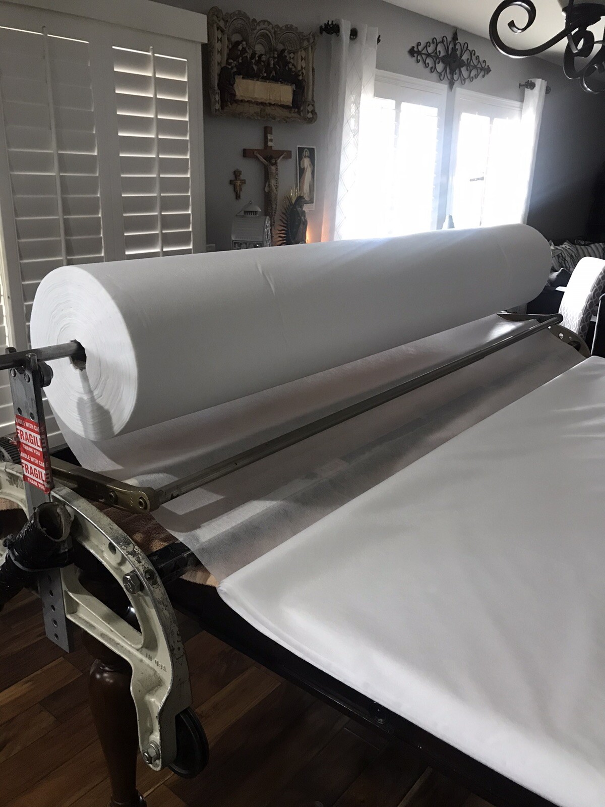 pellon fusible interfacing Light Weight Iron On 60” X 10 Yards
