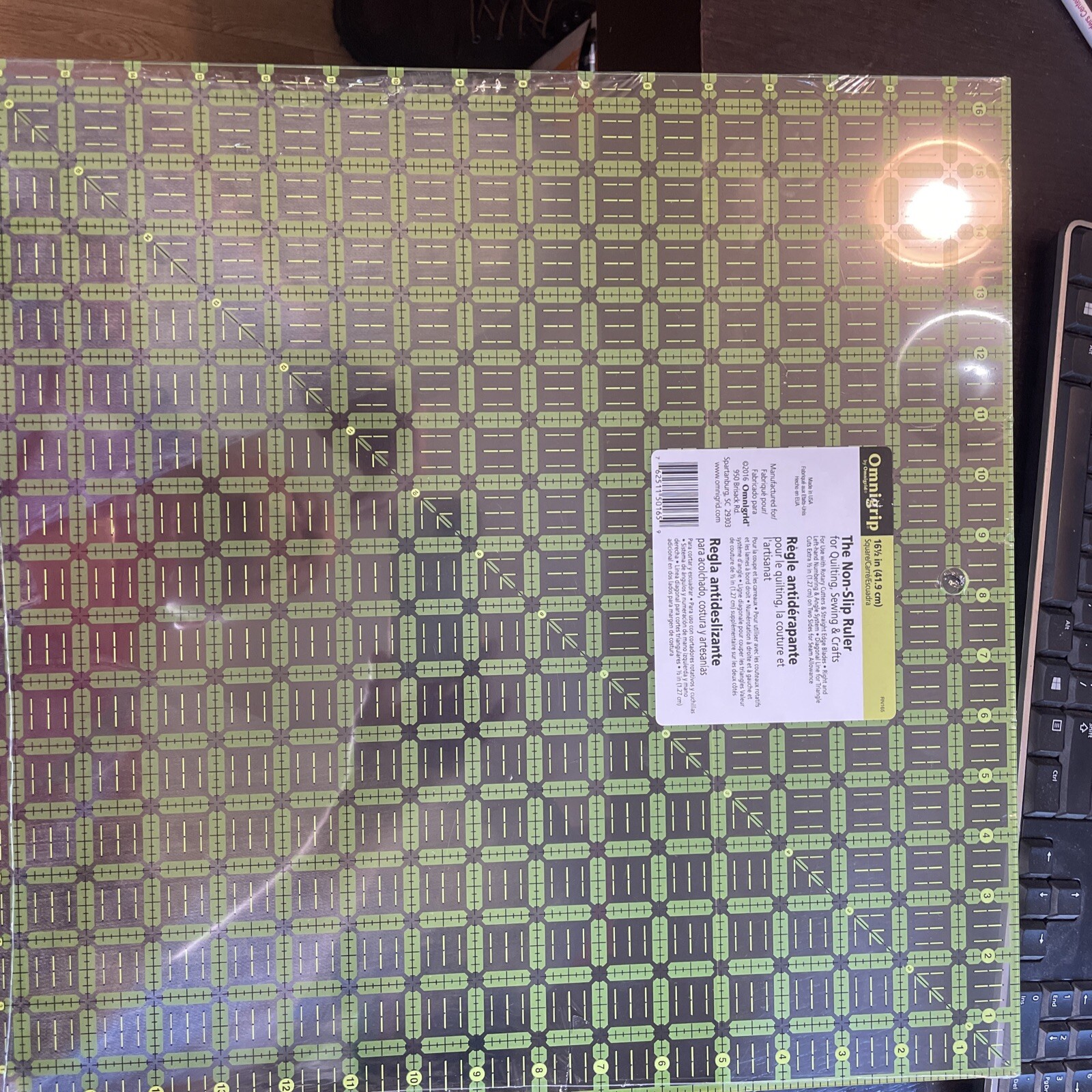 NEW! Omnigrid 16.5in Square Quilting Ruler 16-½” x 16-½” Green, RN165