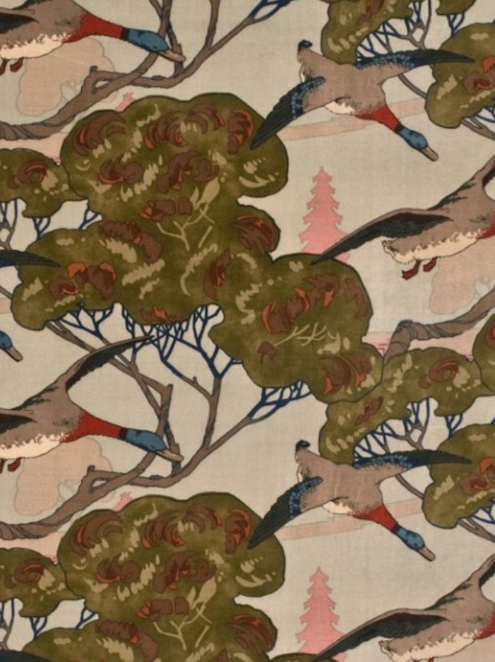 MULBERRY CURTAIN/UPH FABRIC ‘FLYING DUCKS VELVET – SKY’ 4 METRES VELVET