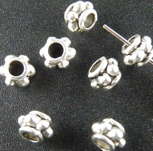 400pcs Tibetan Silver/Bronze Color Tiny Flower Spacer Beads 6.5×4.5mm ZN6487