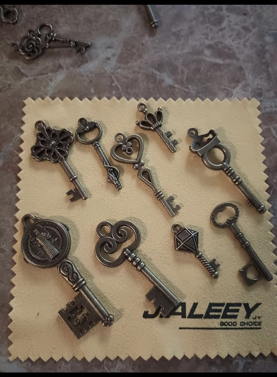 **125PCS Vintage Skeleton Key Charms – Antique Bronze for DIY Jewelry & Wedding