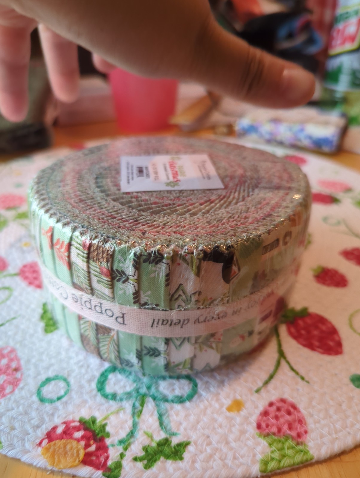 Poppie Cotton’s Prairie Christmas Jelly Roll (42-2.5″ Strips Of Cotton Fabric)