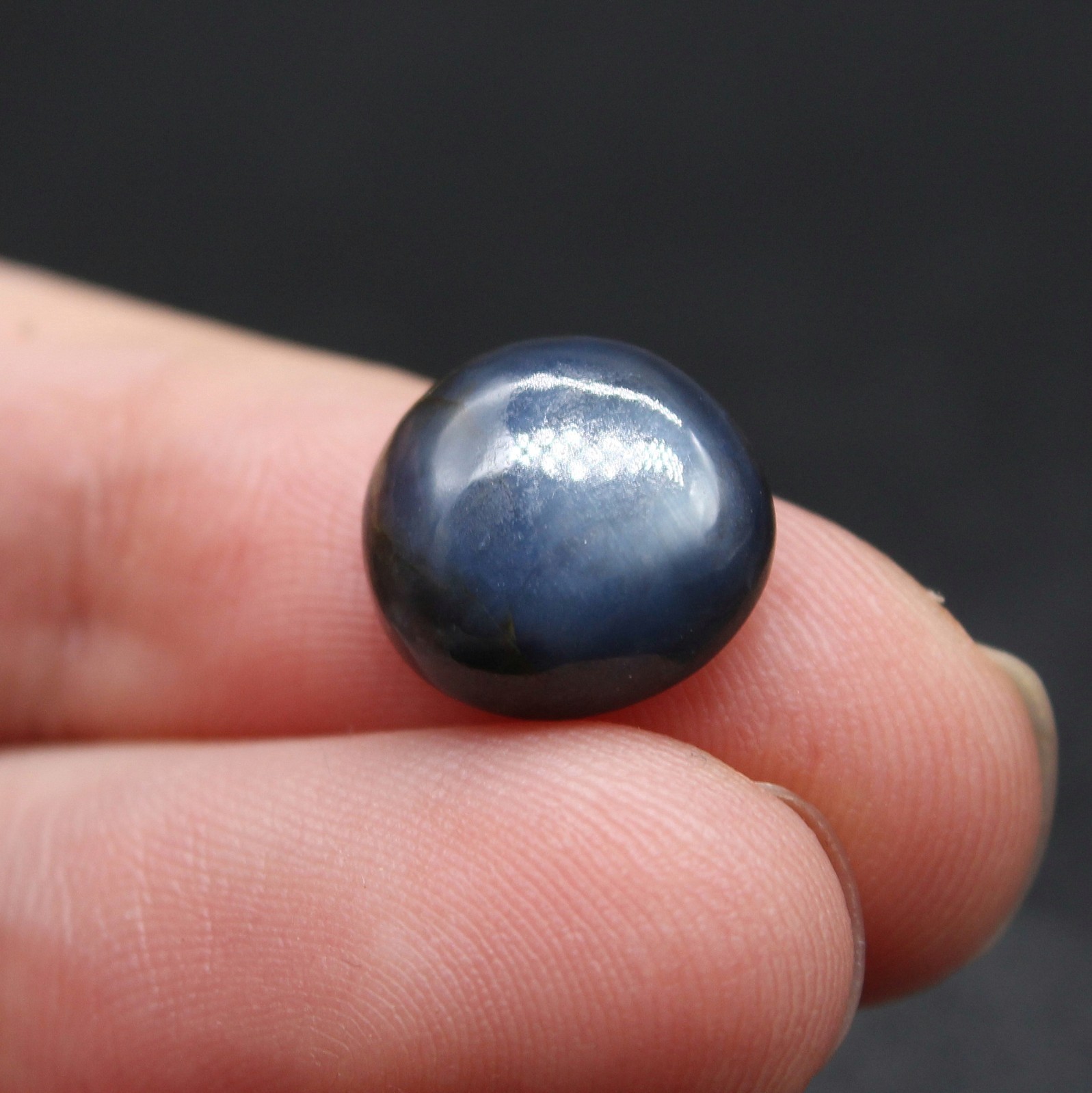 Untreated Blue Sapphire cabochon from Cambodia for jewelry 10x10mm