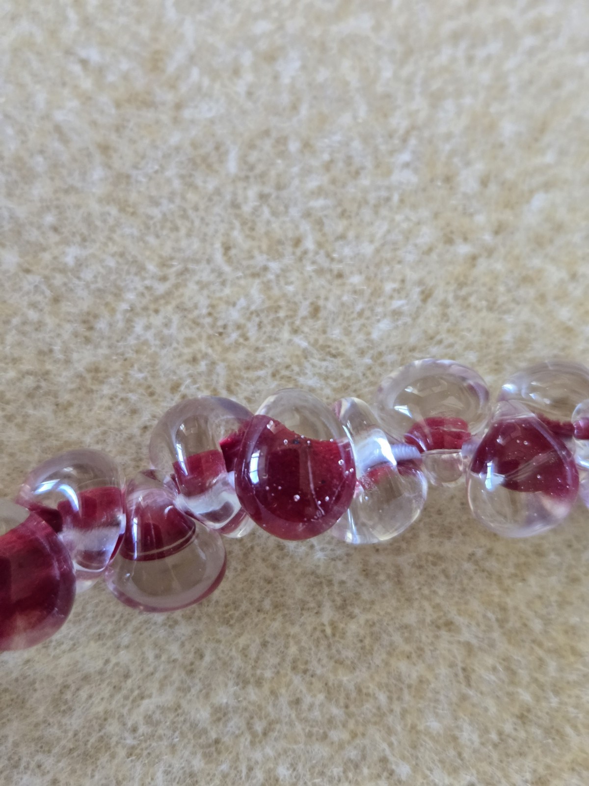 Unicorne Teardrop Glass Bead Strand, 9-10mm, Firecracker 25 Per Strand