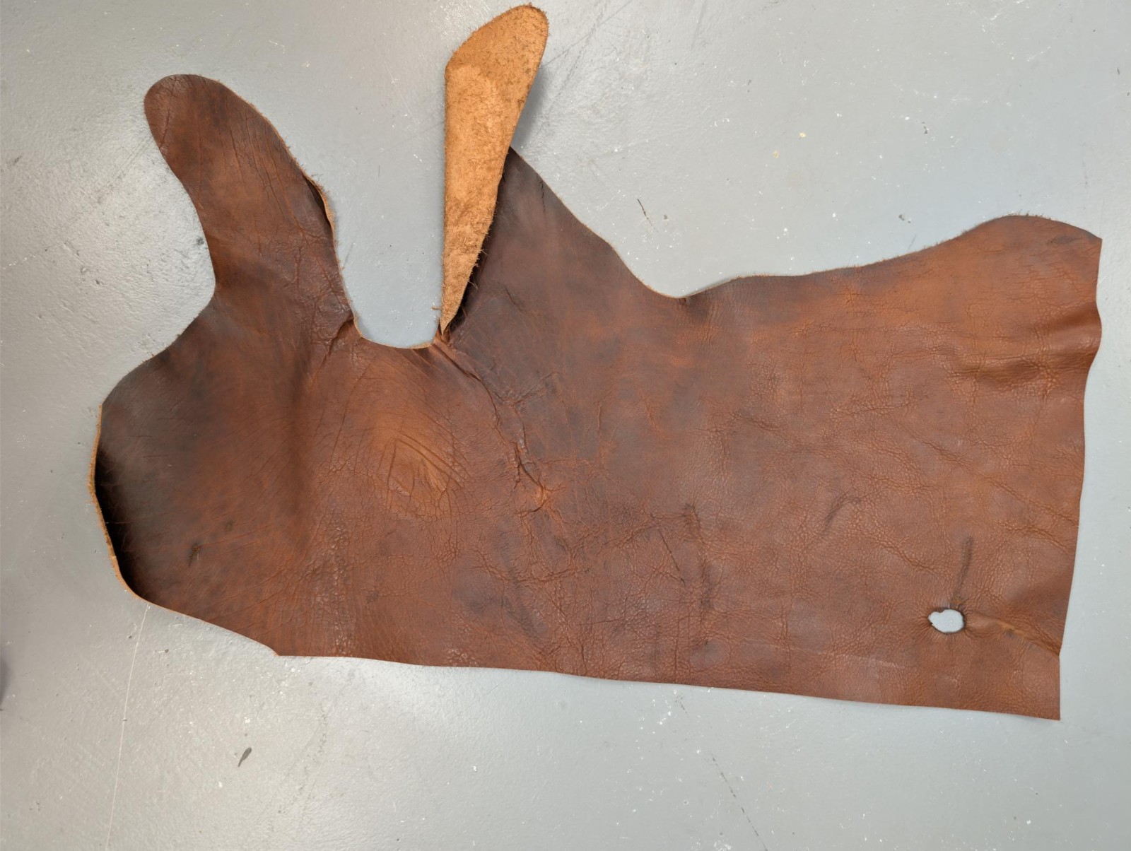 8 lb (Vintage Reddish Brown) Bulk Scrap Leather Trimmings, Cowhide Remnants