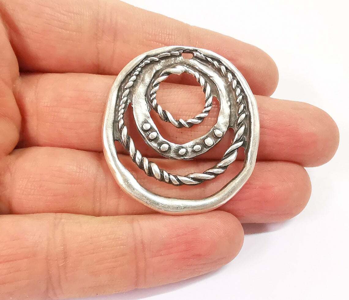 Circle Textured Dangle Charms Antique Silver Plated jewelry Accessories G24628