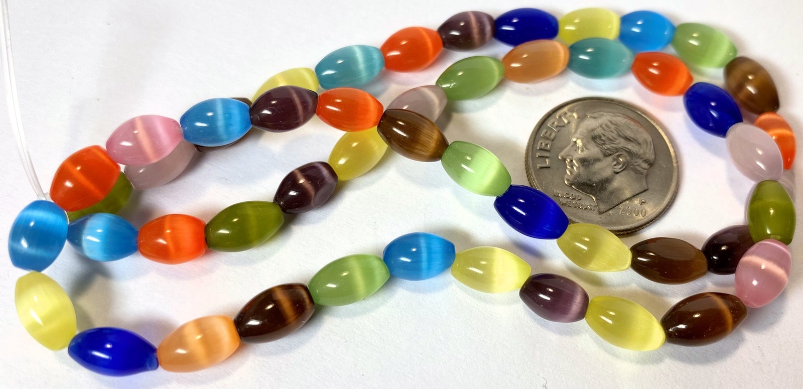 1 Std(50) Cat’s Eye Fiber Optic 8x4mm Oval Glass Bead Mix with 0.8mm Hole *
