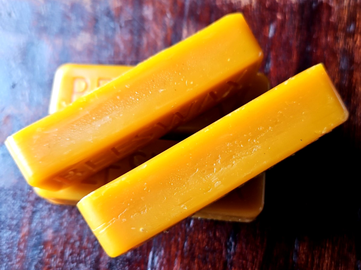 100% Pure Beeswax Filtered 4 – 1 oz. Bars Hawaii Natural Aromatic Pure Ka’u USA