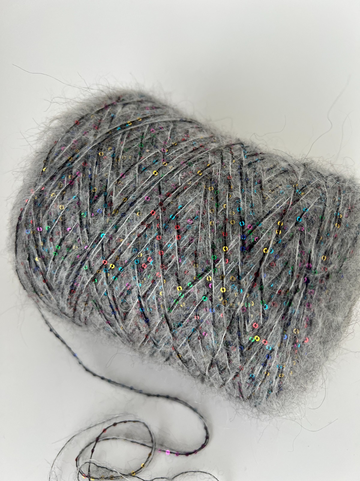 Merino Alpaca PAILLETTES Yarn 230м/100g (251yards/3.52oz), per 100g (3.52oz)