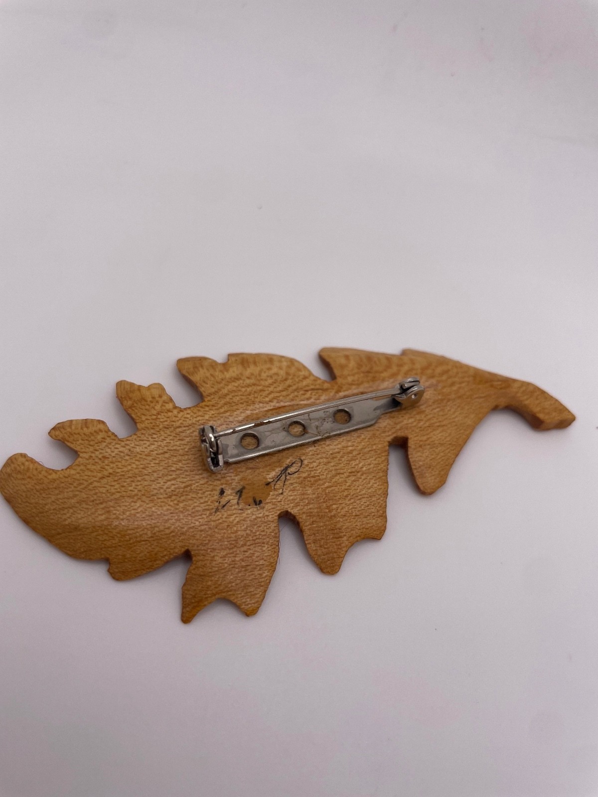 Wooden Hand Carved Oak Leaf Brooch Pin