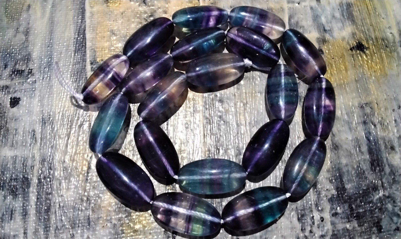 Natural Flourite Oval, 18x13x7.5mm, Approx 22 pce, Free postage.