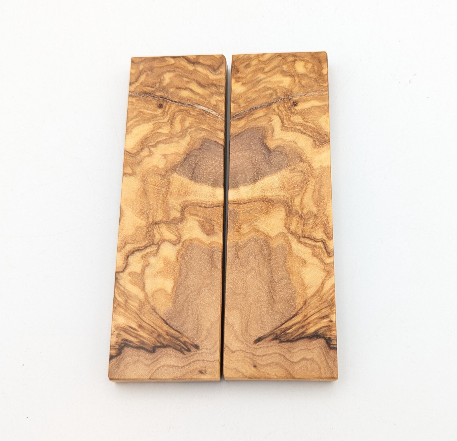 Olive Scales (2 pcs), Pen Blanks (1 pc), Craft Wood (1 pc) – Various Sizes