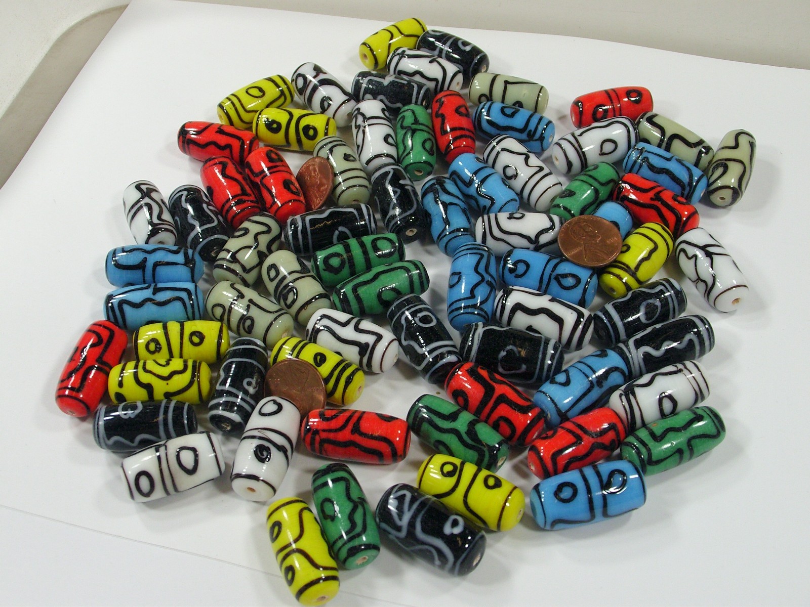 2 Pounds Assorted India Handmade Vintage Design Glass Beads Bulk Lot (RS-6)⭐