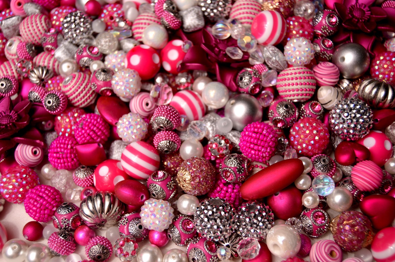 “Magenta” Bead Mix, Large Boho, Resin, Glass Beads 8mm to 28mm BM312