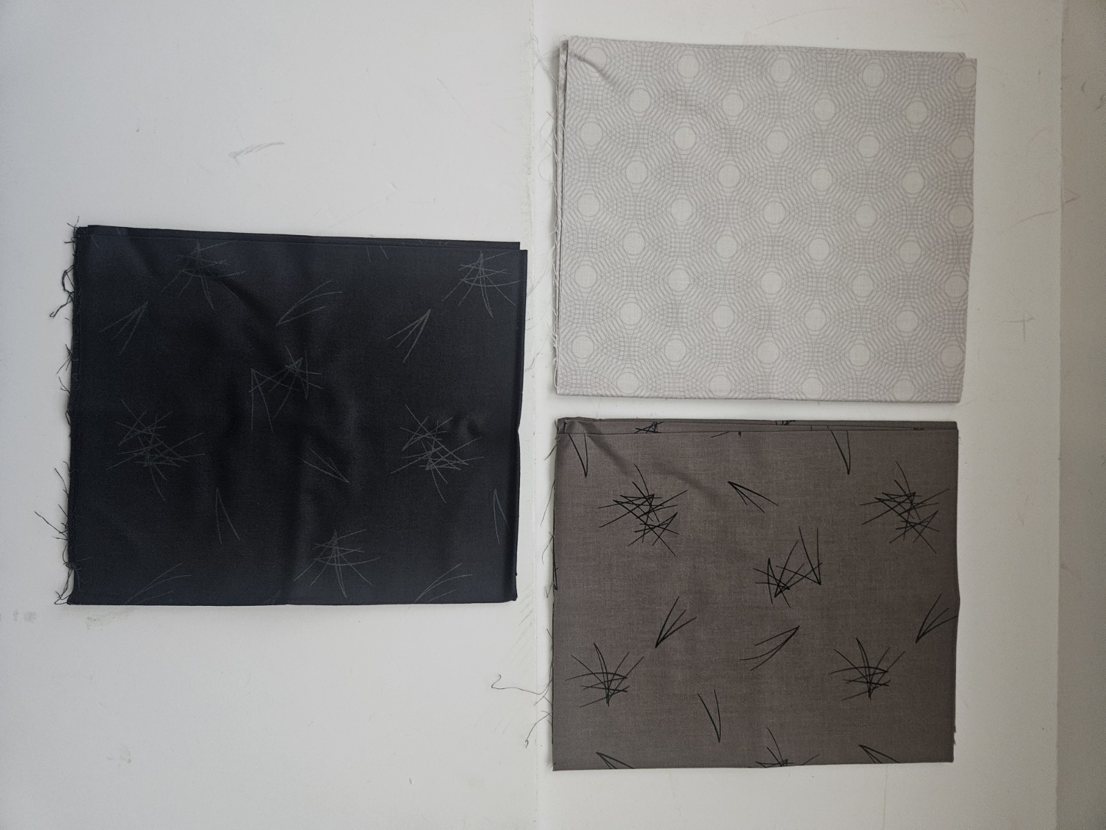 Gardenia Fabrics by Andover 27 PC Fat Quarter Bundle 44 X 18