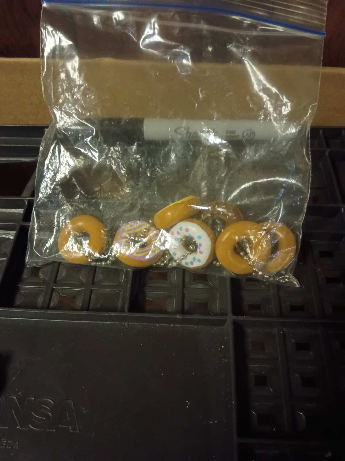 Flatback Embellishments – Donuts – Assorted Colors 10 Pieces