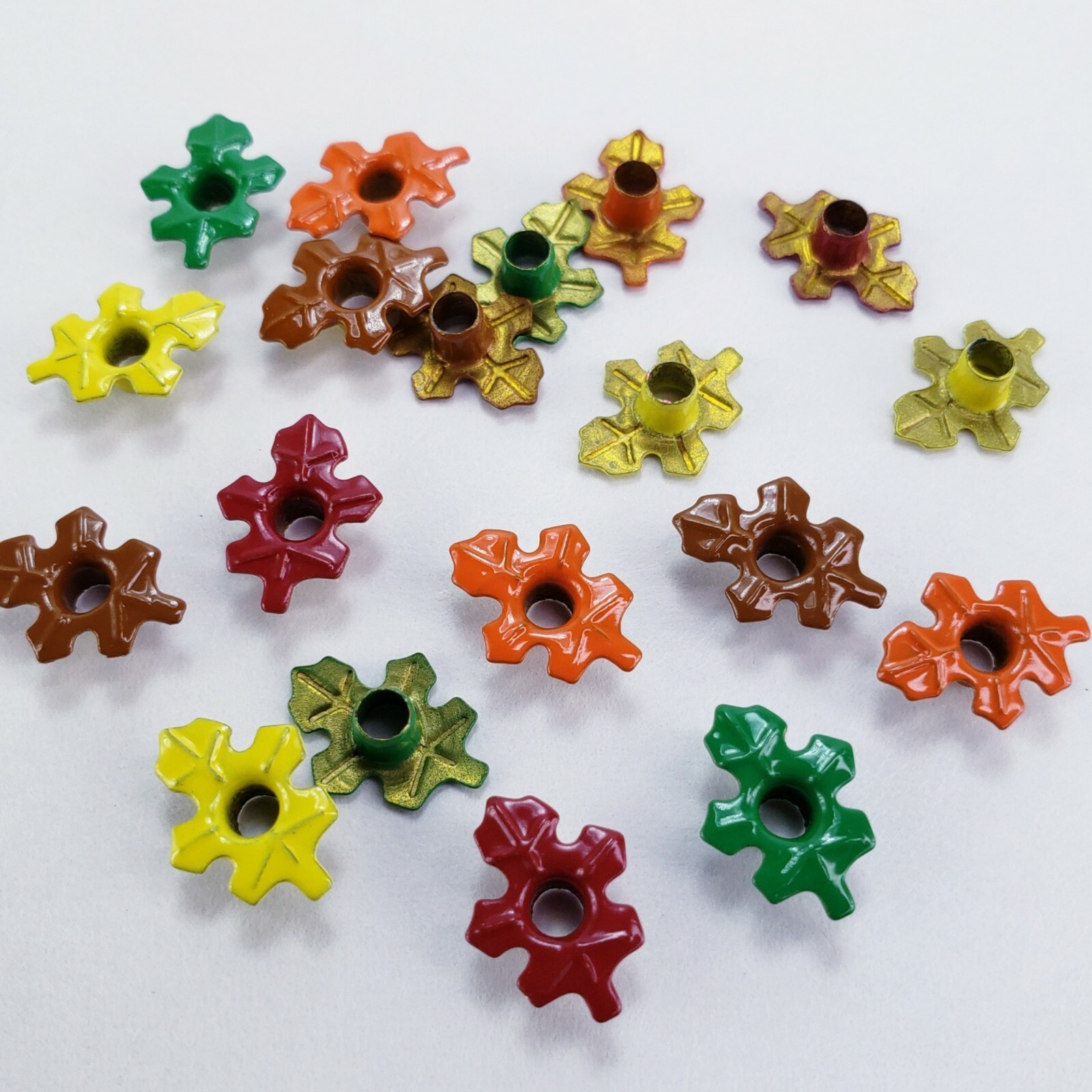20 Oak Leaf Eyelets Autumn Leaves Fall Paper Craft Embellishments Handmade Cards