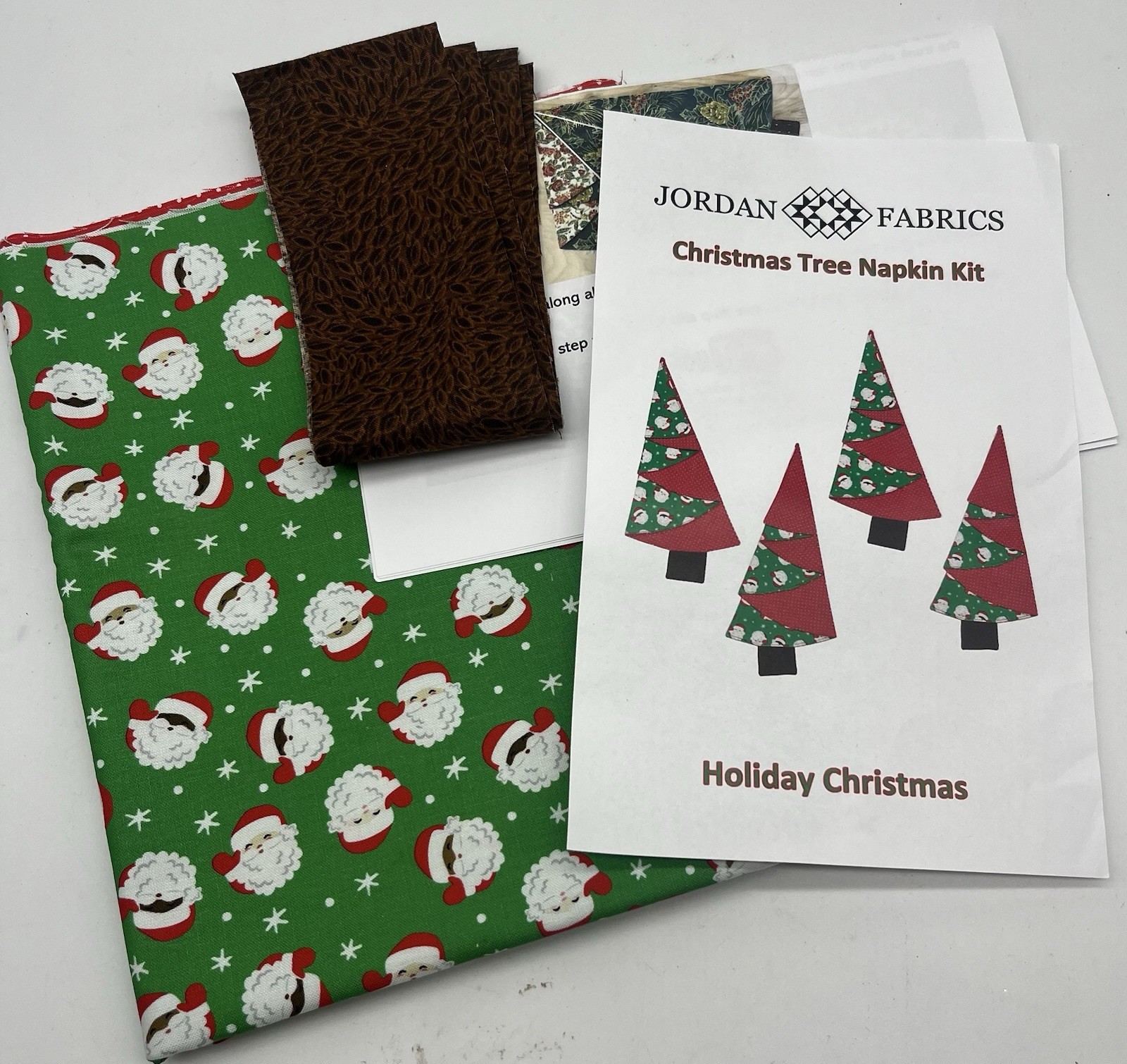 Jordan Fabrics – Quilt Fabric Christmas Green Tree Napkin Kit – Holiday – NEW