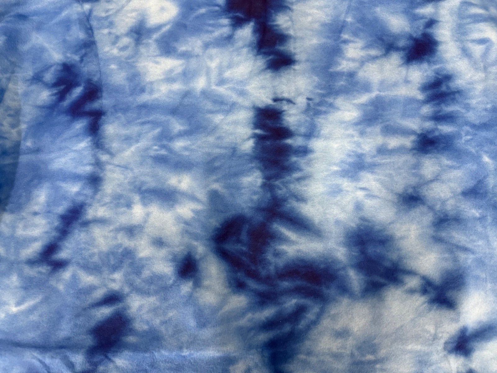 JOANNS BLIZZARD FLEECE 2 YARD PRECUTS BLACK PLAID & BLUE TIE DYE SOFT HAND NWT