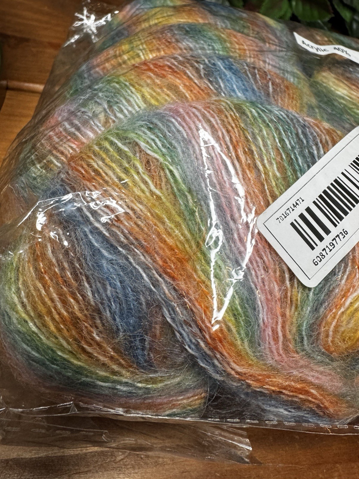 MUYUAN Mohair Blend Yarn Lot of 10 Skeins Rainbow Pastel Lace Weight Sealed NEW