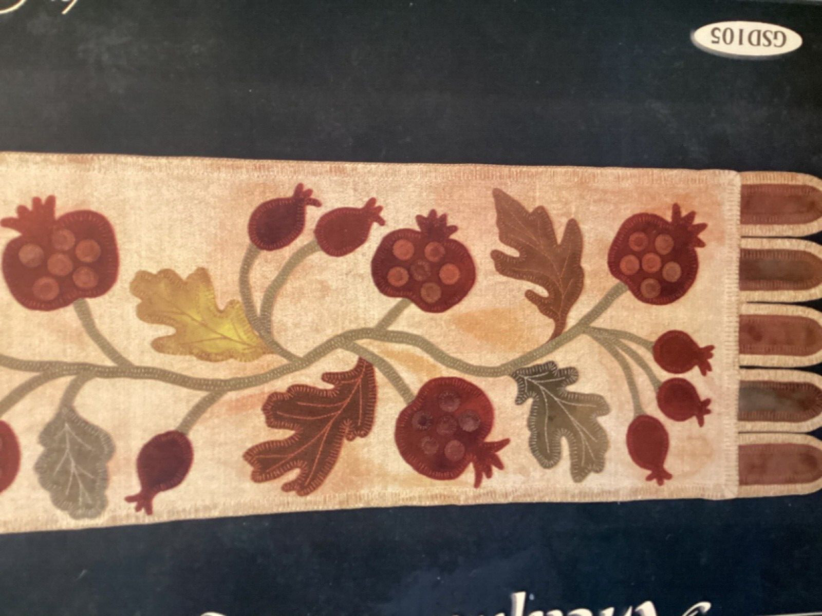 PATTERN Wool Felt Fall Pumpkins Table Runner Penny Rug NEW Ginger Sanchez LOOK!