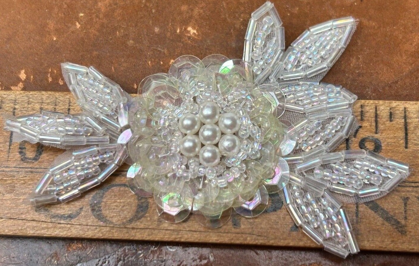 applique 2.5×3.25″ flower leaves beads sequins pearls hand sewn white ivory 1pc
