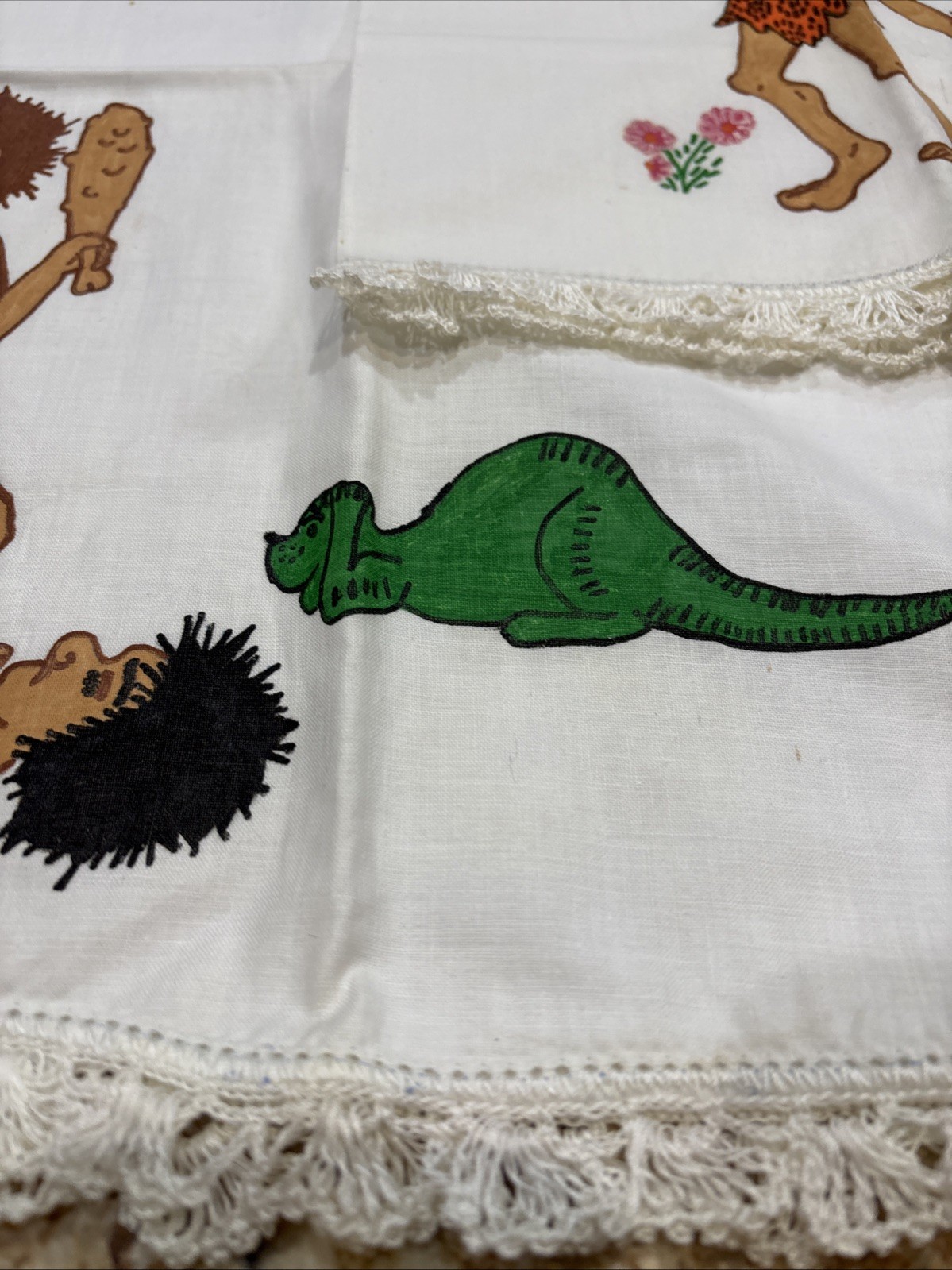 Lee Wards STONE AGE YES & NO 100% Cotton Pillowcases Painted NOS