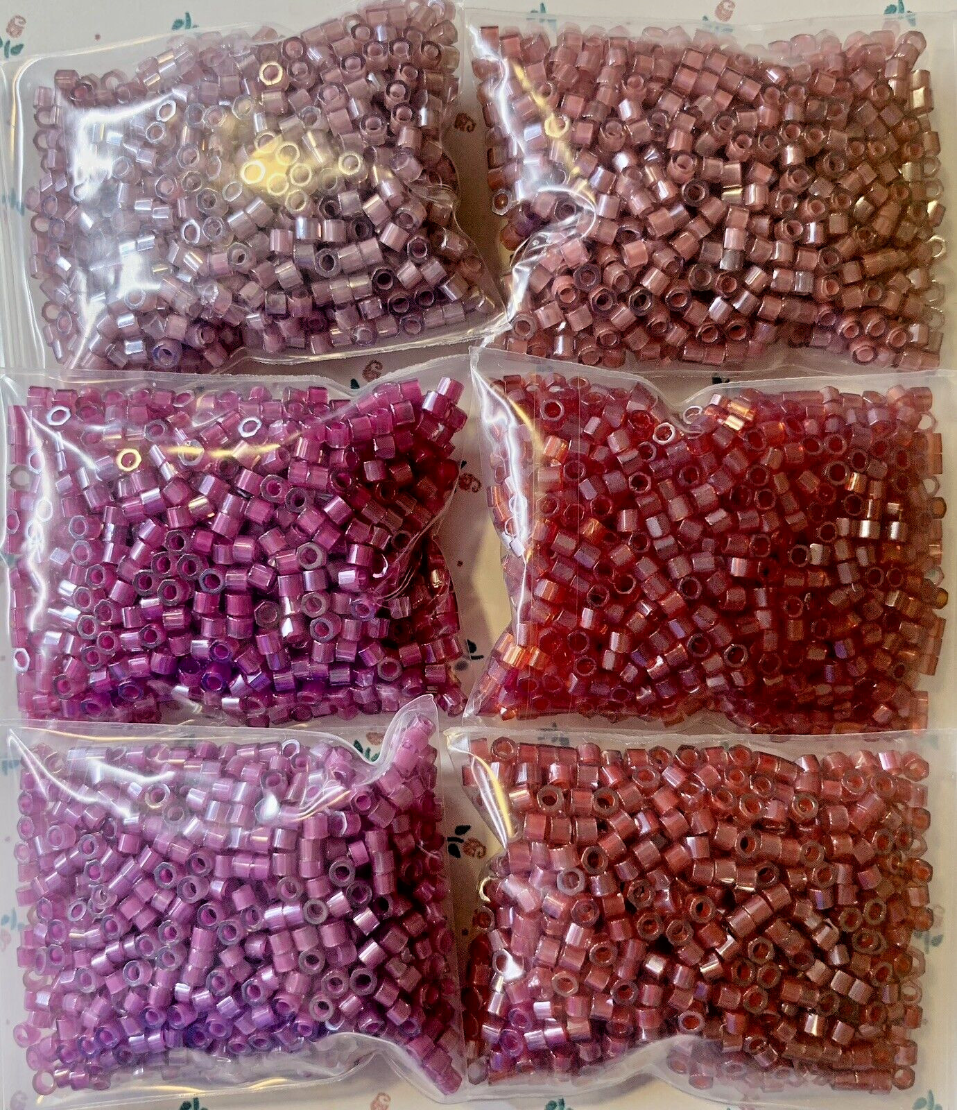 Wholesale 4Oz/114G Delica Beads Bulk Lot Gold & Silver Mixed 2.0-2.3mm Diameter