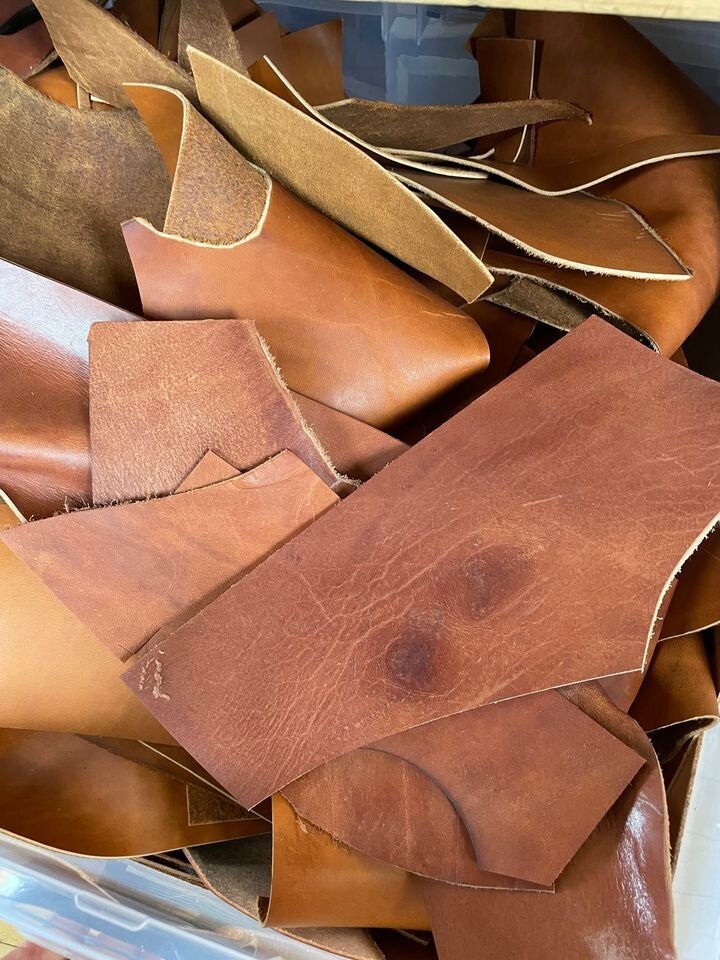 10 LBs Full Grain Leather Scrap- Chrome Tan- Tobacco/Brown 5/6oz $2.50/lb
