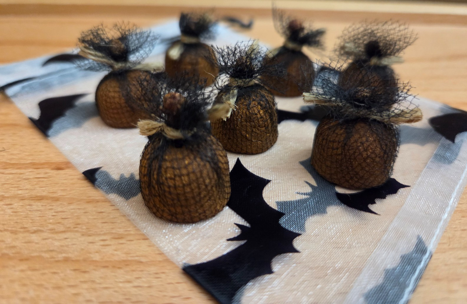 Gothic Bat Spiced Fragrance Beads Jar Halloween Decor Potpourri Sachet Gift