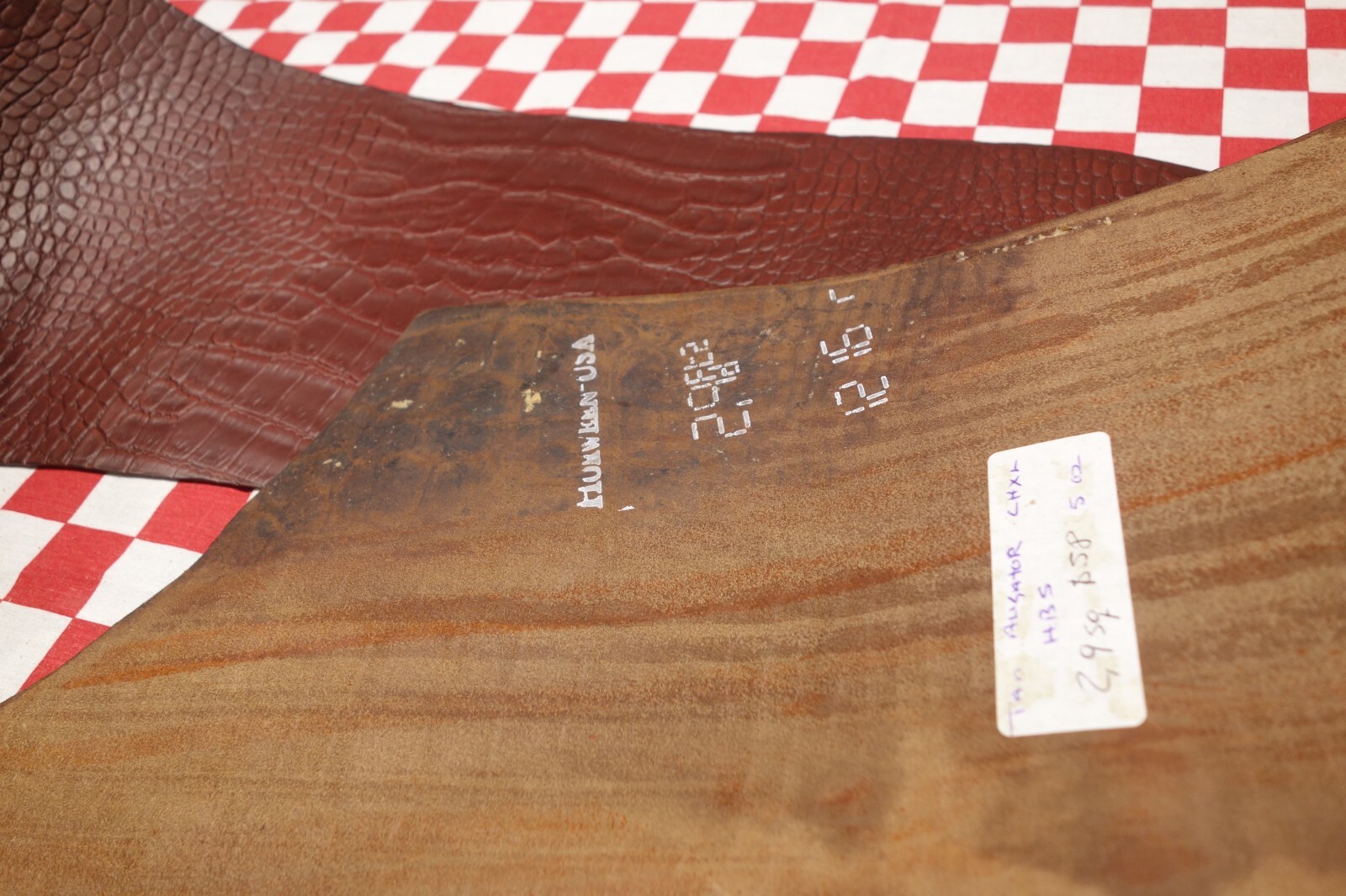 Embossed Tan Chromexcel Horsebutt Alligator Strip. 2.9 Square feet. 5 oz.