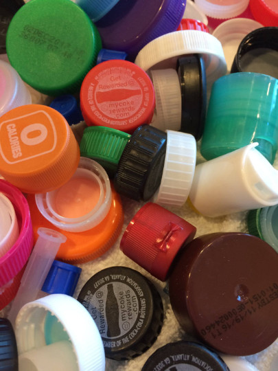 100 Plastic Bottle Caps Lids Tops Craft Art Projects Mixed Color Sizes Upcycle