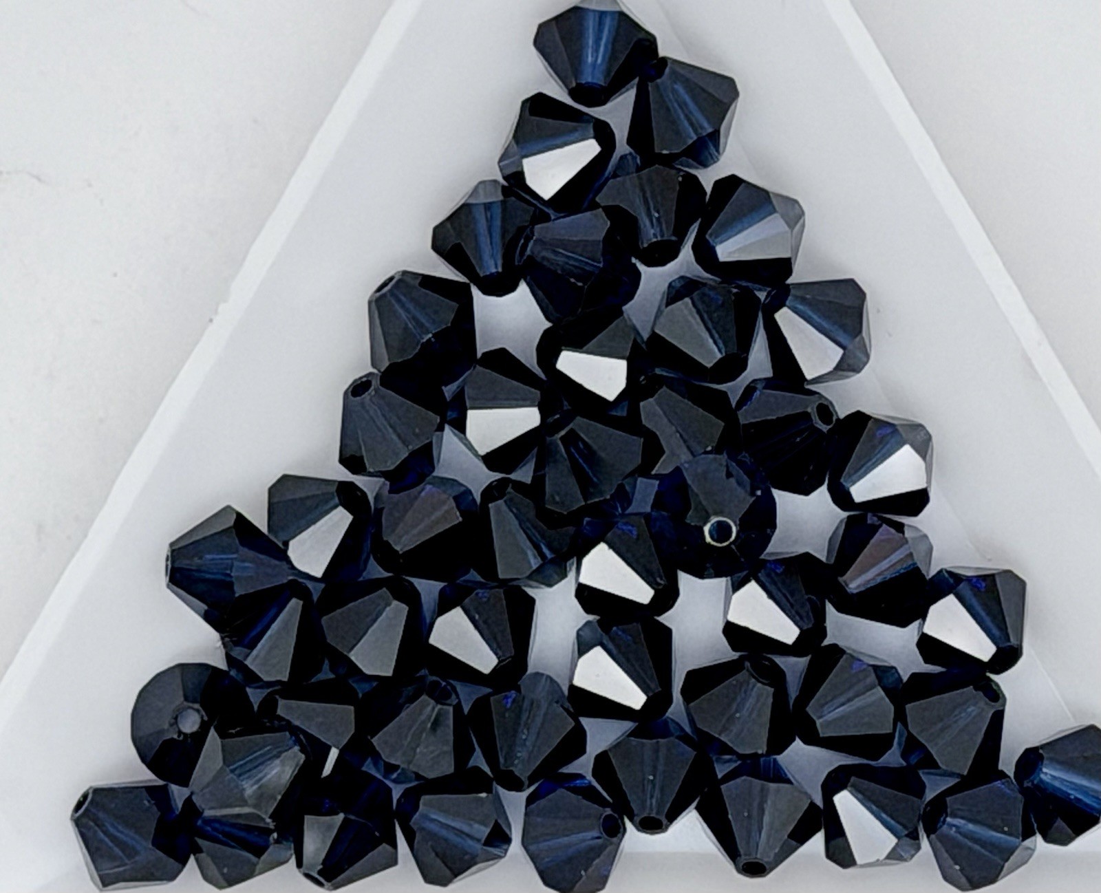 Lot Of 48 Swarovski 6mm Bicone Faceted Crystal Beads Dark Sapphire Blue Beading