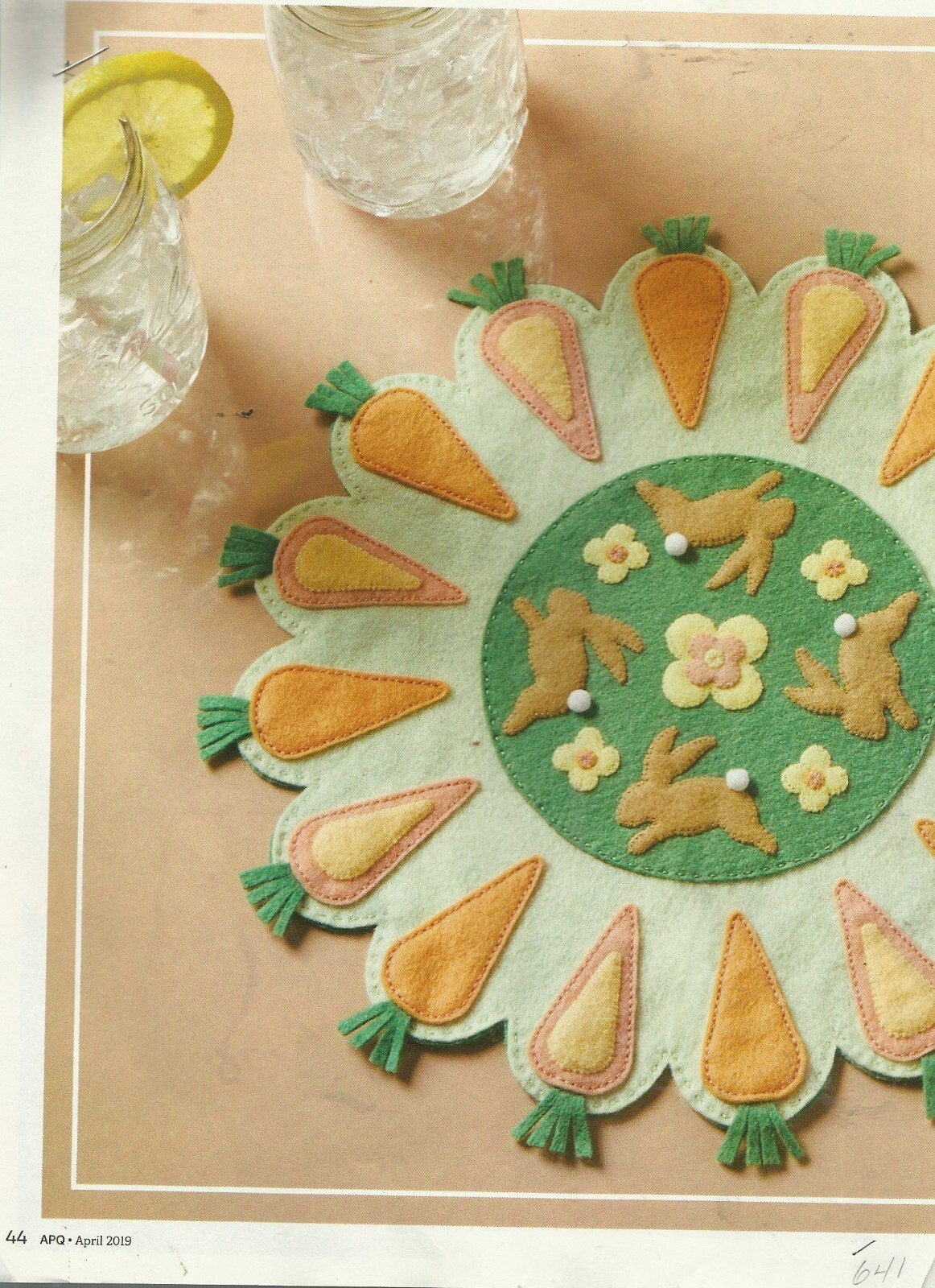 C0059 CARROT PATCH TABLE TOPPER QUILT PATTERN/INSTRUCTIONS