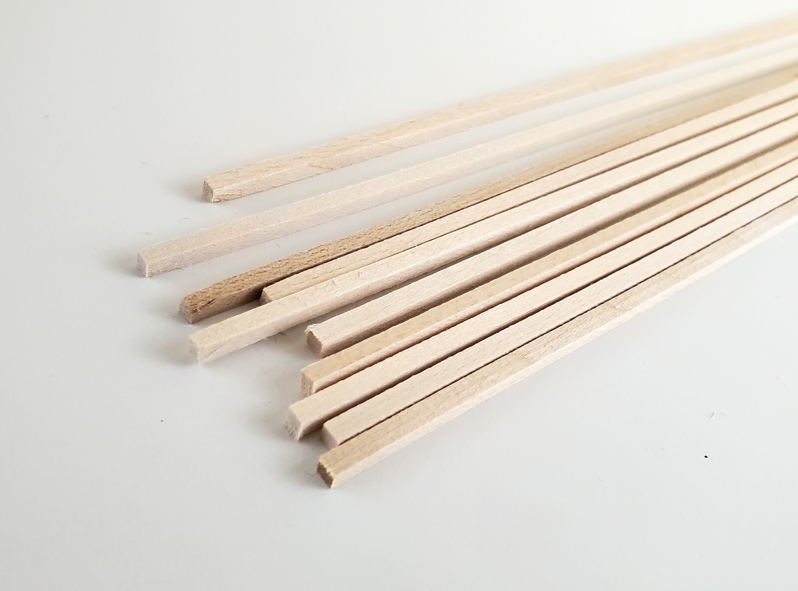 Wood Beams Posts 1/8 x 1/8 x 18″ long x10 Basswood Model Making Dollhouses