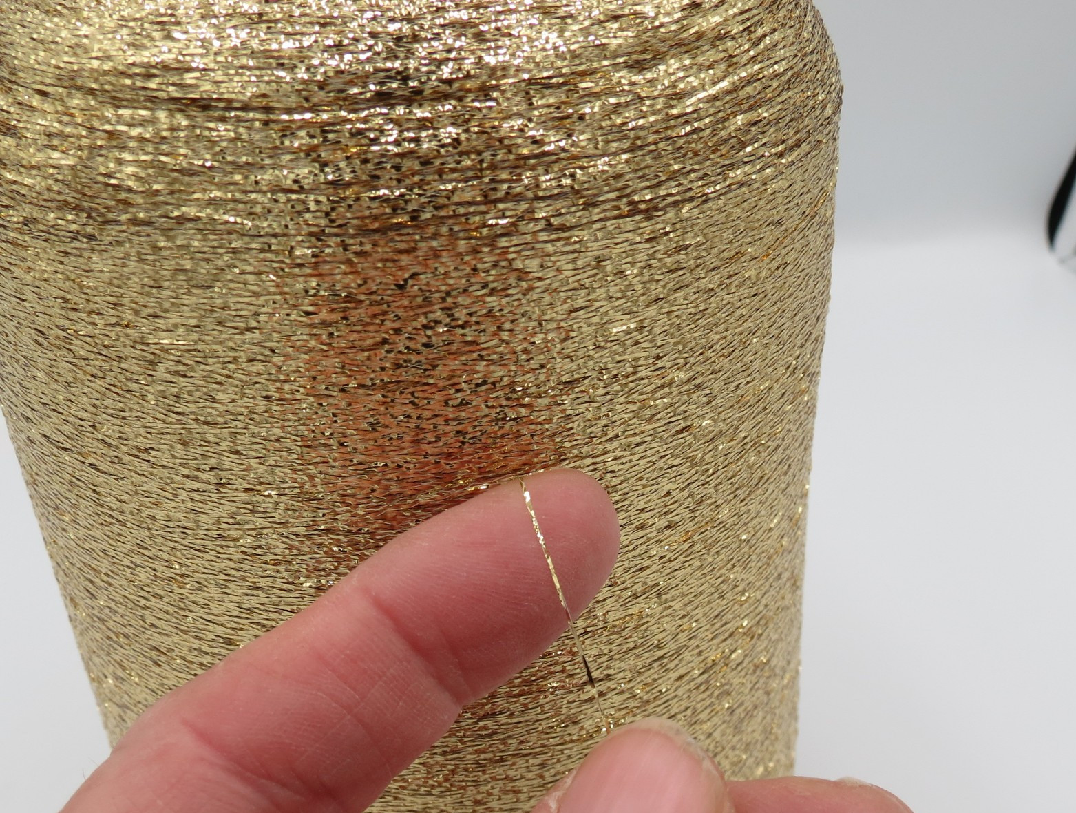 Lurex Branded Satin Gold Metallic Yarn / Thread PMR-3720 1/69″ 557grs Cone