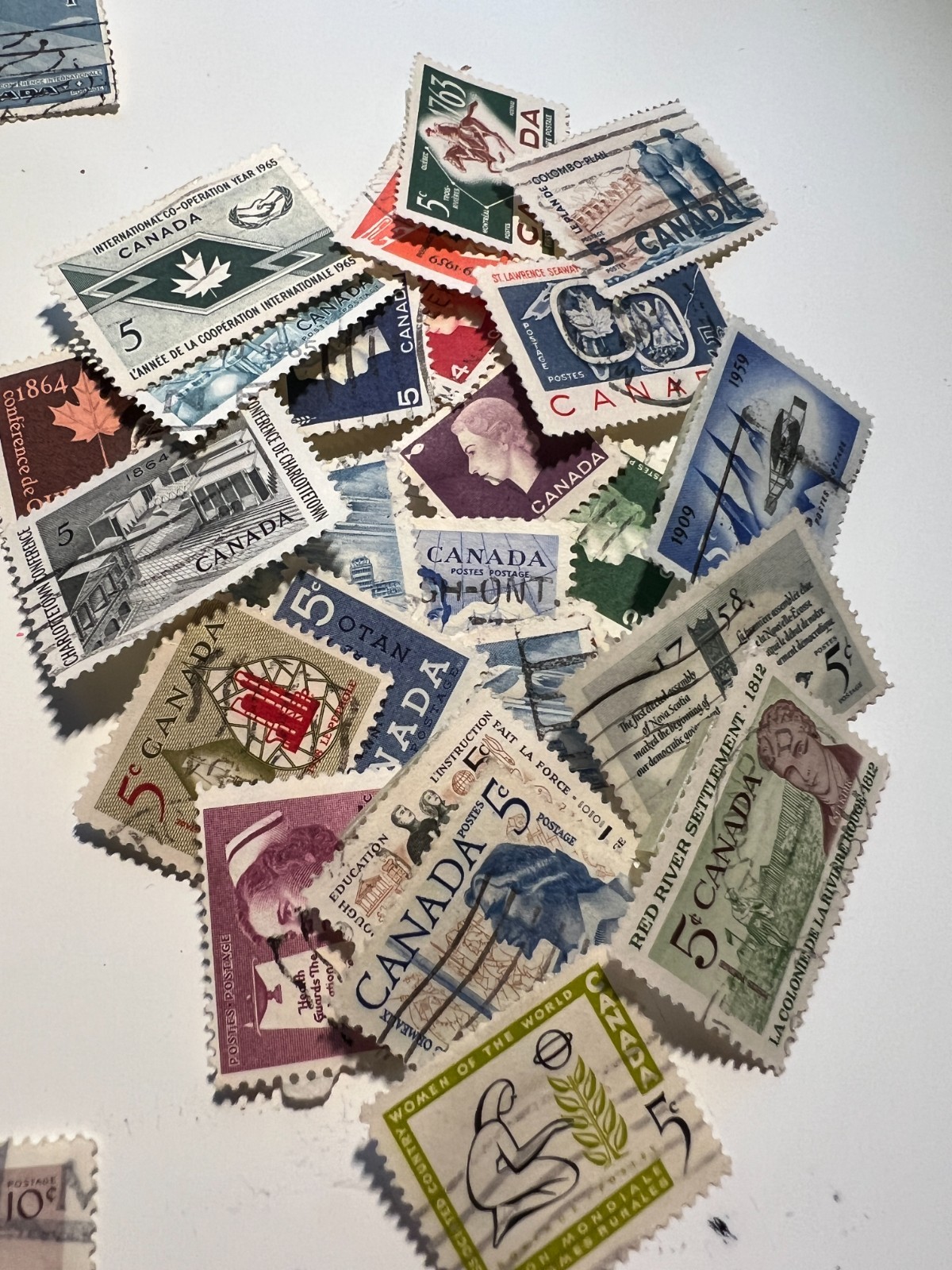Choose a country! 20 Stamps per country (or as marked), USED or MINT (as marked)